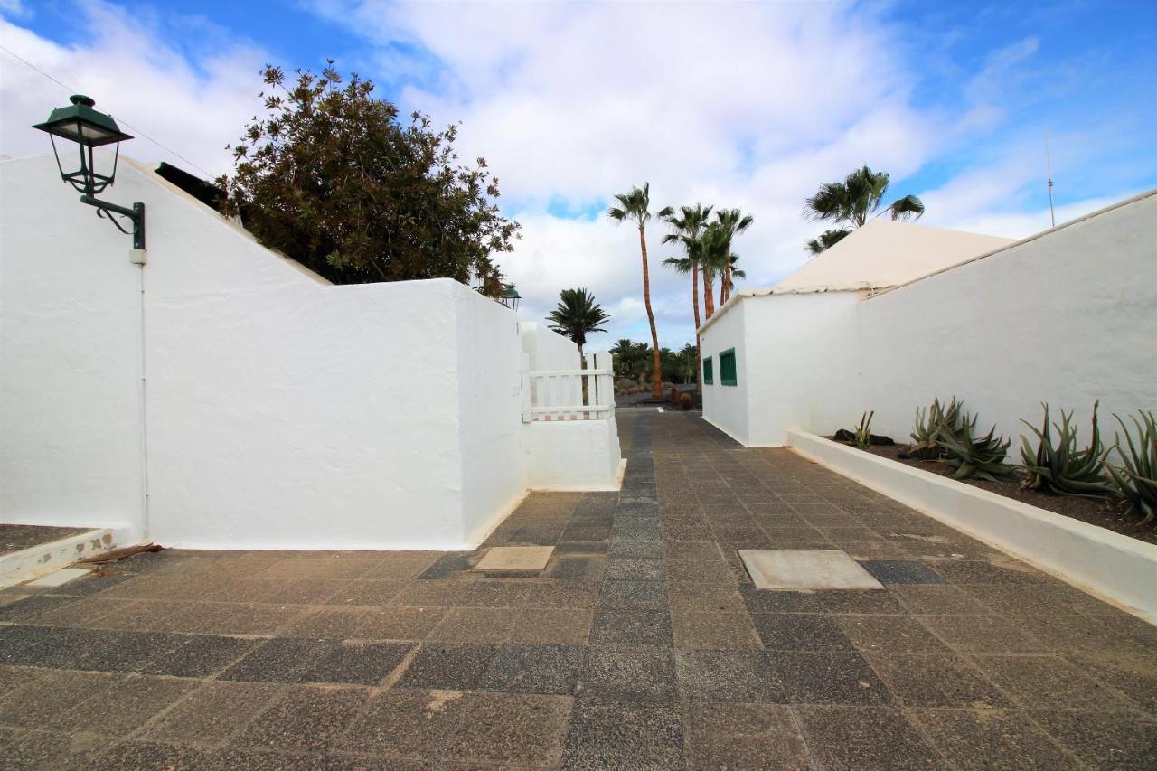 Barbara Beach House Costa Teguise Exterior photo
